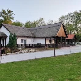 Naturfarm Ladánybene Ladánybene - Külső kép