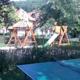 Hotel Szeleta Lillafüred - Medence/kert