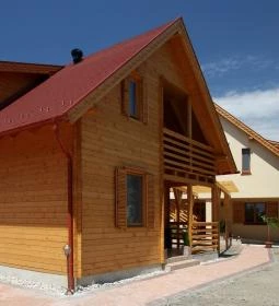 Family Panzió és Apartmanházak