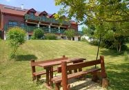 Rejtek Vendégház és Kisrejtek Apartmanház Lispeszentadorján