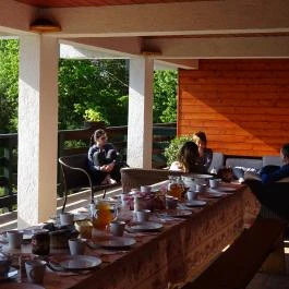 Rejtek Vendégház és Kisrejtek Apartmanház Lispeszentadorján - Vendéglátás