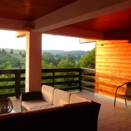 Rejtek Vendégház és Kisrejtek Apartmanház Lispeszentadorján - Medence/kert