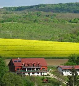 Rejtek Vendégház és Kisrejtek Apartmanház