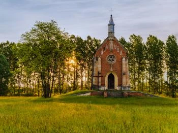 Zichy-kápolna Lórév