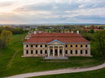 Cziráky-kastély Lovasberény