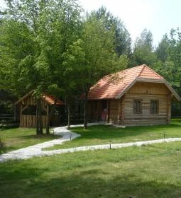 Álombeli Őrségi Házikók