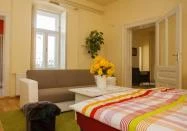 Varázsfészek Vendégház Majs