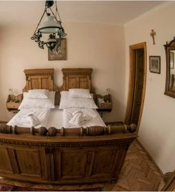 Szent Gellért Borház & Étterem