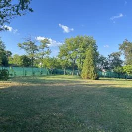 Márkói Vendégház Márkó - Medence/kert