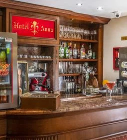 Hotel Anna
