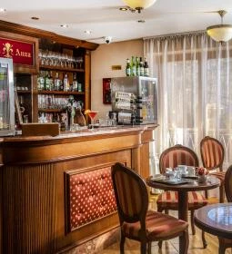 Hotel Anna