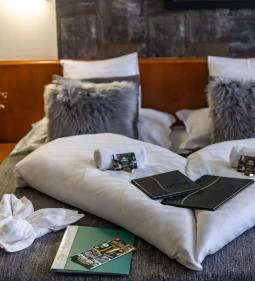 4 Évszak Hegyihotel