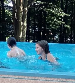 Darázshegyi Panzió