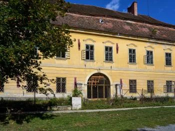 Püspöki kastély Mecseknádasd