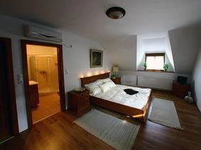 Wekler Családi Pincészet & Panzió Mecseknádasd