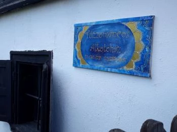 Tűzzománcos Ház Mezőkövesd