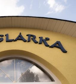 Boglárka Panzió-Étterem 