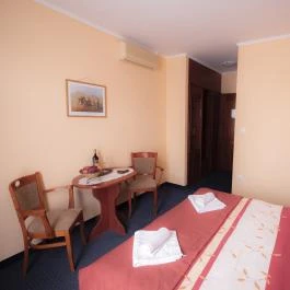 Boglárka Panzió-Étterem Mezőkövesd - Szobák