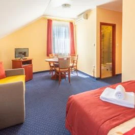 Boglárka Panzió-Étterem Mezőkövesd - Szobák