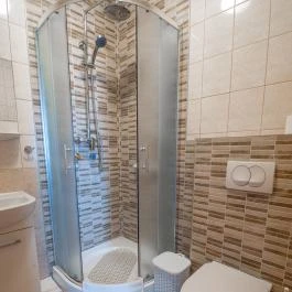 Boglárka Panzió-Étterem Mezőkövesd - Szobák