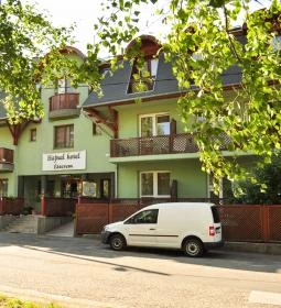 Hajnal Hotel