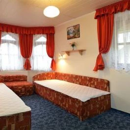 Kisfa Apartman Mezőkövesd - Szobák