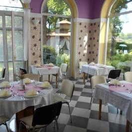 Fábiánics Kastély Misefa - Vendéglátás