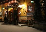 Aranykorona Történelmi Étterem & Látványpince Miskolc