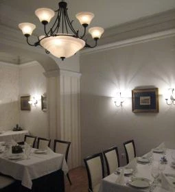 Calypso Kisvendéglő