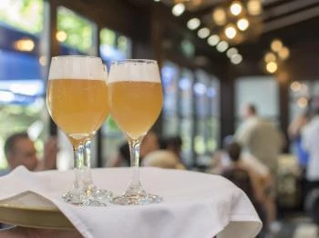 Népkerti Vigadó Étterem Miskolc