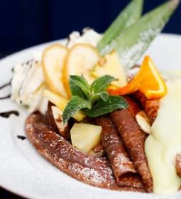 Creppy PalacsintaHáz