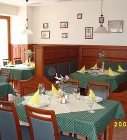 Diósgyőri Várkert Panzió