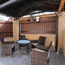 Székelykert Panzió Miskolc - Medence/kert