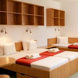 Uni Hotel Miskolc - Szobák