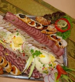 Alfa Hotel - La' Fiesta Étterem