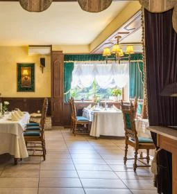 Bonfini Reneszánsz Étterem