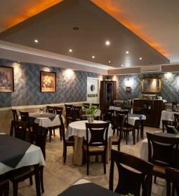 Ambrózia Szálláshely és Étterem