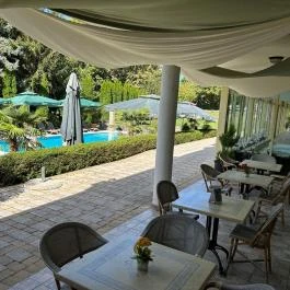 Calimbra Konferencia & Wellness Hotel Miskolctapolca - Medence/kert