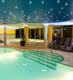 Calimbra Konferencia & Wellness Hotel