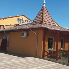 Hungária Panzió Miskolctapolca - Medence/kert