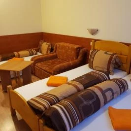 Hungária Panzió Miskolctapolca - Szobák