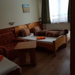 Hungária Panzió Miskolctapolca - Szobák