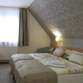 Zenit Panzió Miskolctapolca - Szobák