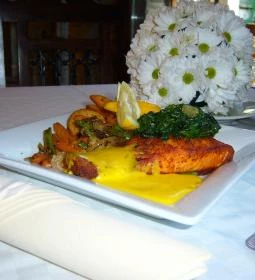 Club Leonardo Étterem és Panzió 