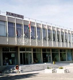 Kossuth Filmszínház Galéria
