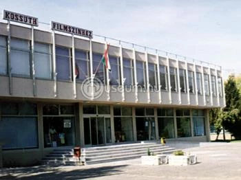 Kossuth Filmszínház Galéria Mohács