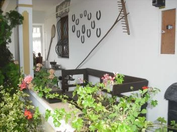 Keményffy Falusi Vendégház Monok