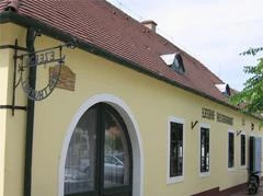 Ezerjó Étterem Mór