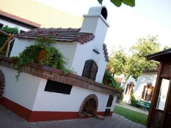 Öreg Prés Étterem Mór