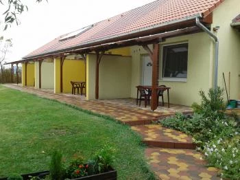 4Barát Apartman Mórahalom